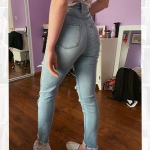 Refuge light-wash jeans